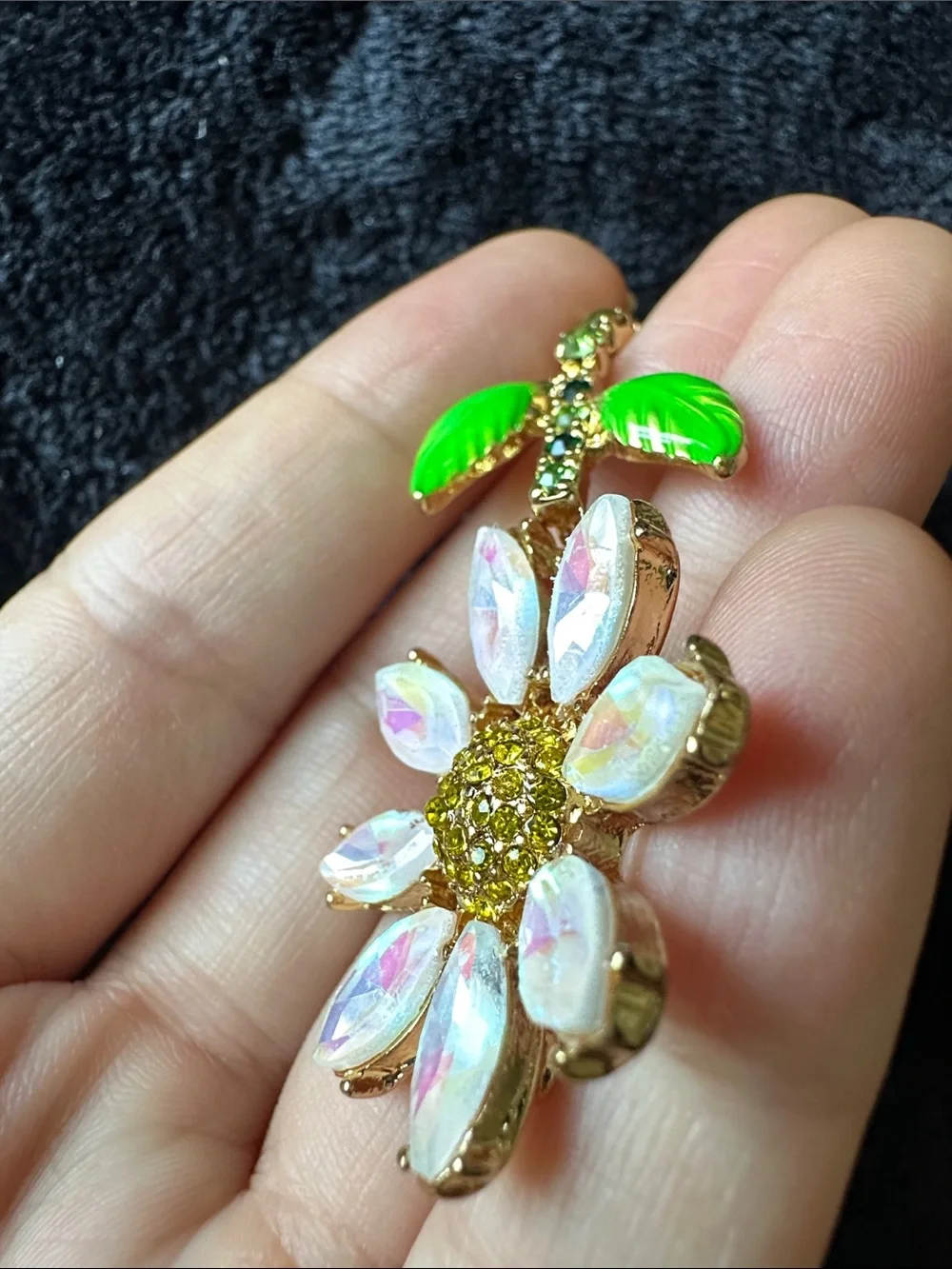 Kenneth Jay Lane Green and Gold Floral Drop Earrings - Picture 9 of 10